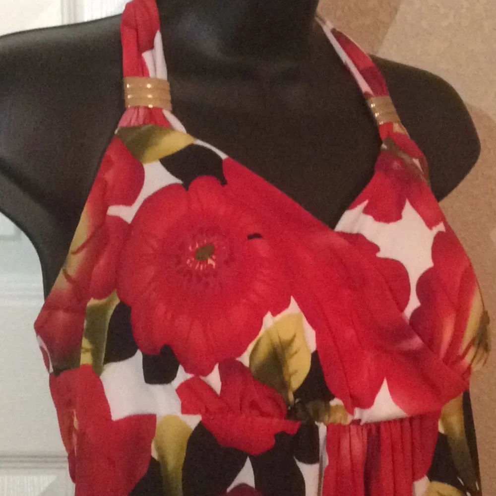 Cache Floral / Animal Print  Halter Top